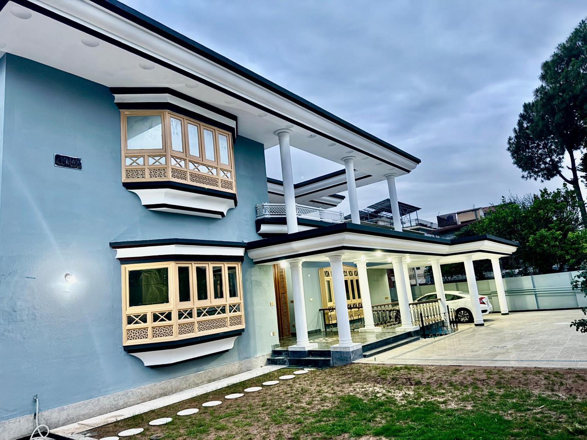 Royal Executive Inn Guest House Islamabad Exteriör bild